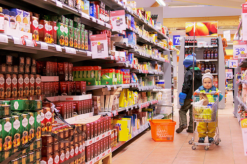 bambino_al_supermercato