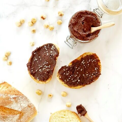 hummus-dolce-cacao-nocciole